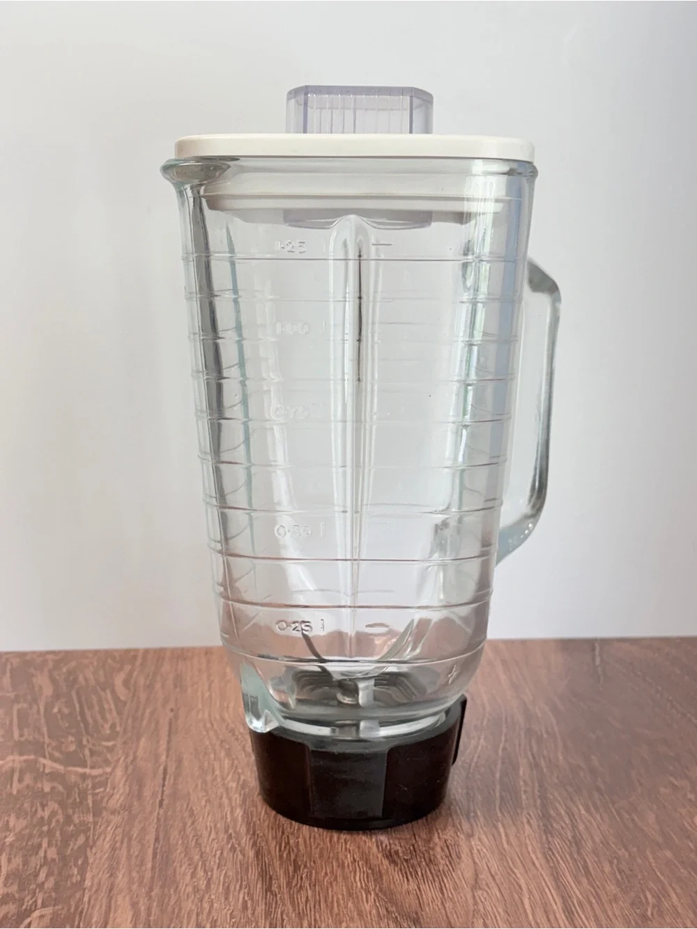 Glass Blender Pitcher with White Lid and Black Base